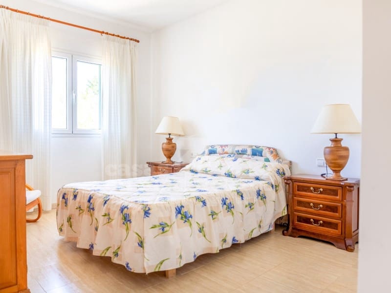 6 makuuhuone Maalaistalo myytävänä paikassa Alayor / Alaior mukana uima-altaan 
autotalli - 695 000 € (Ref: 9116333)