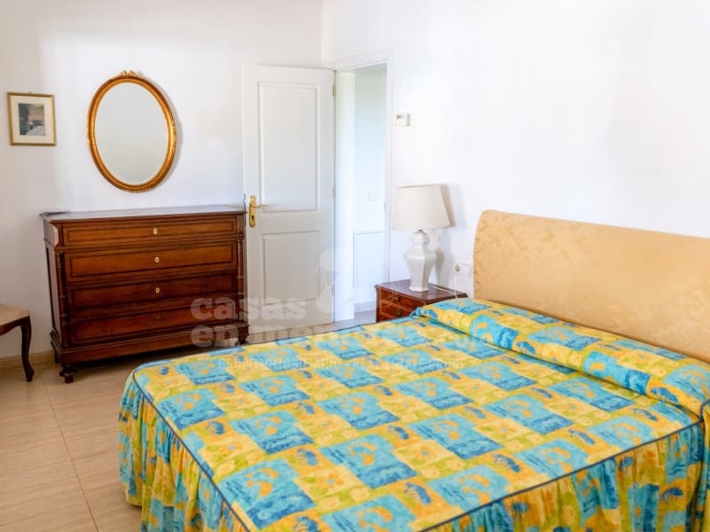 6 makuuhuone Maalaistalo myytävänä paikassa Alayor / Alaior mukana uima-altaan 
autotalli - 695 000 € (Ref: 9116333)