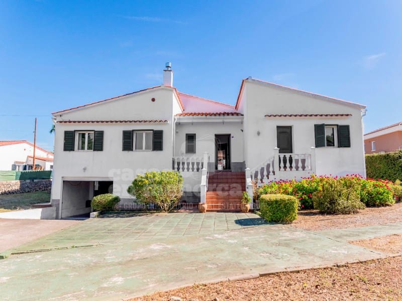 6 makuuhuone Maalaistalo myytävänä paikassa Alayor / Alaior mukana uima-altaan 
autotalli - 695 000 € (Ref: 9116333)