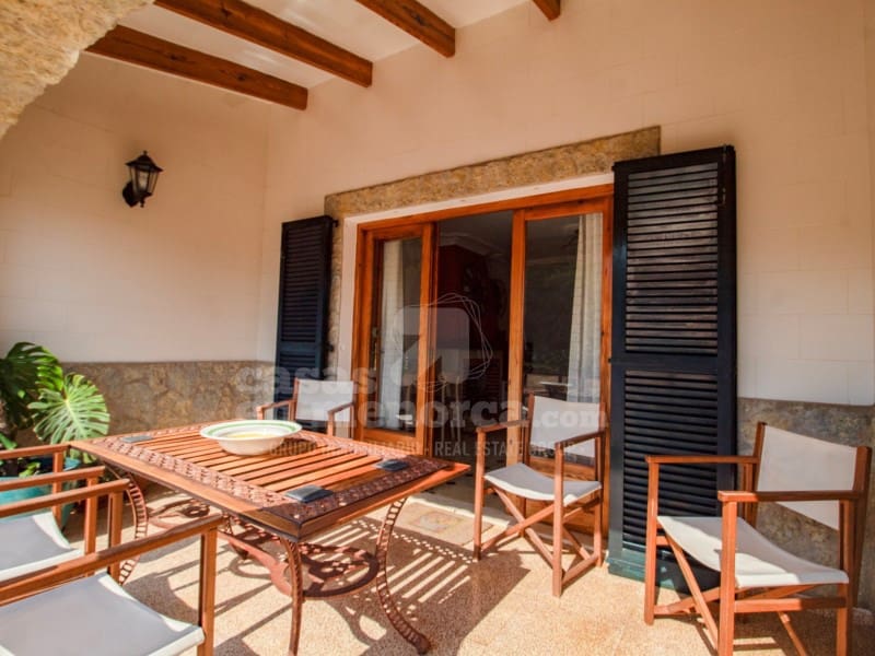 6 soveværelse Villa til salg i Punta Grossa med swimmingpool - € 650.000 (Ref: 9118957)