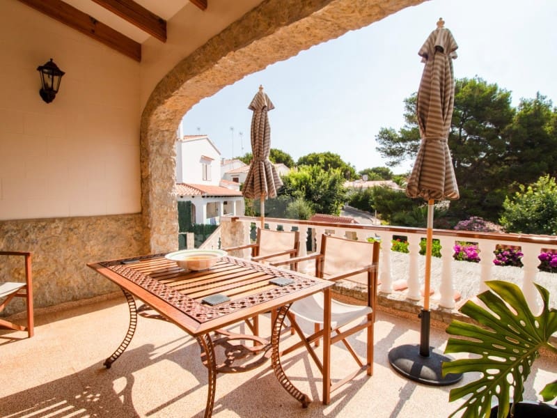 6 soveværelse Villa til salg i Punta Grossa med swimmingpool - € 650.000 (Ref: 9118957)