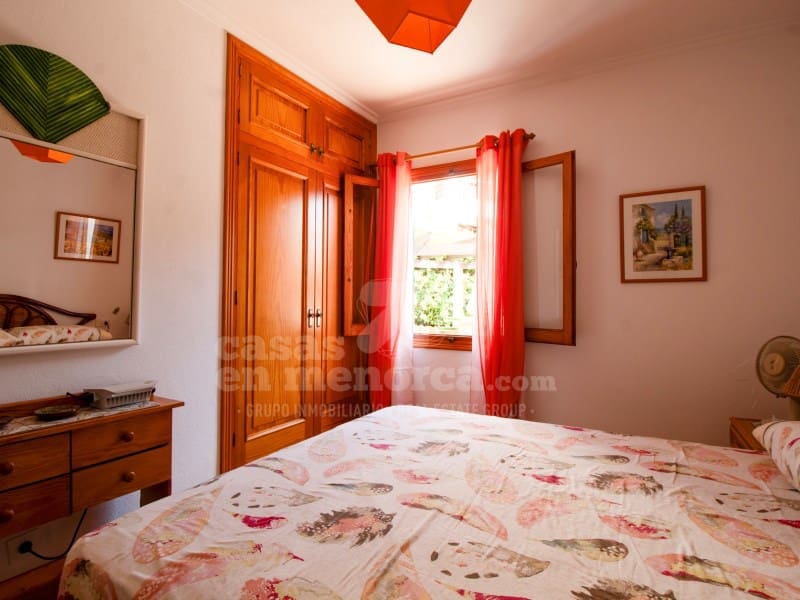 6 soveværelse Villa til salg i Punta Grossa med swimmingpool - € 650.000 (Ref: 9118957)