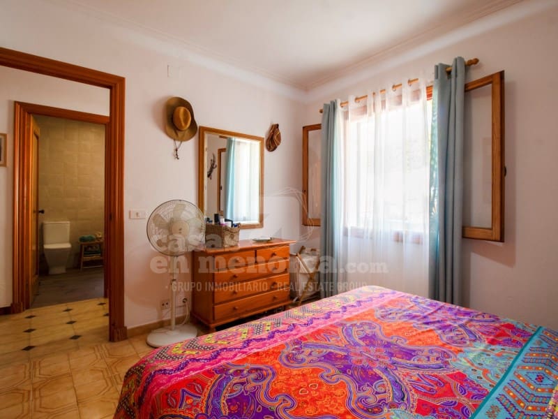 6 soveværelse Villa til salg i Punta Grossa med swimmingpool - € 650.000 (Ref: 9118957)