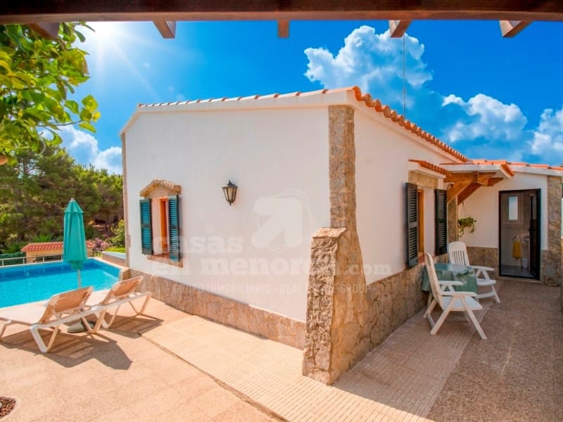 6 soverom Villa til salgs i Punta Grossa med svømmebasseng - € 620 000 (Ref: 9118957)