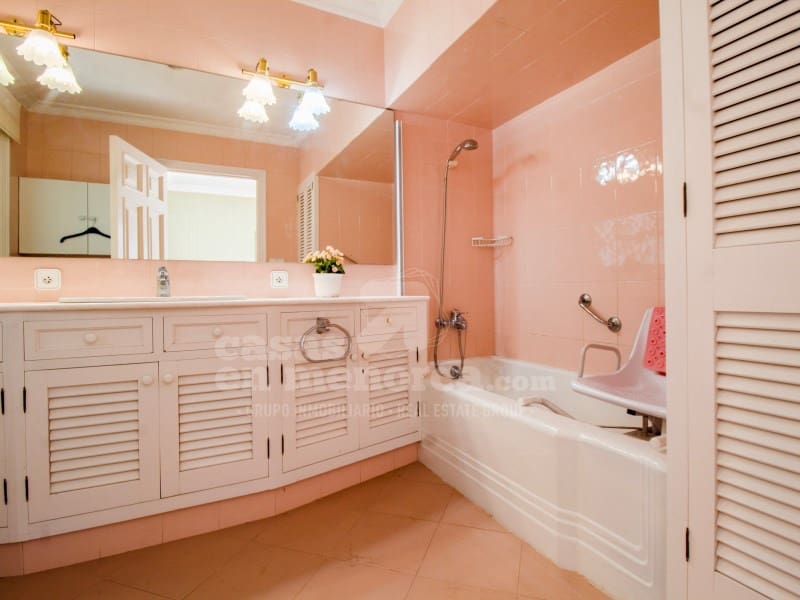 4 soverom Villa til salgs i Mahon / Mao med svømmebasseng garasje - € 1 500 000 (Ref: 9129957)