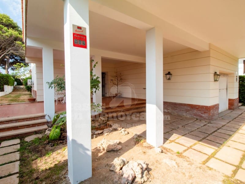 4 soverom Villa til salgs i Mahon / Mao med svømmebasseng garasje - € 1 500 000 (Ref: 9129957)