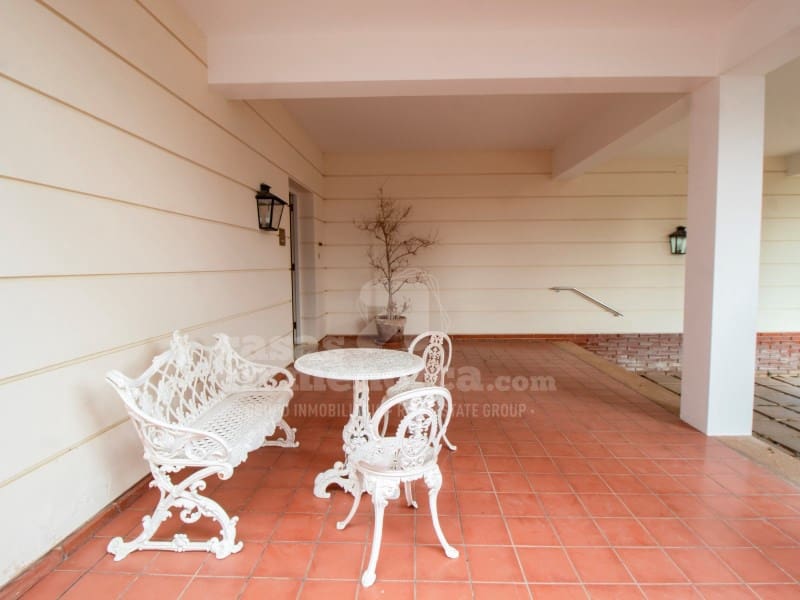 4 soverom Villa til salgs i Mahon / Mao med svømmebasseng garasje - € 1 500 000 (Ref: 9129957)