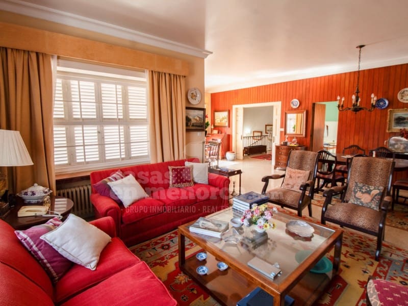 4 soverom Villa til salgs i Mahon / Mao med svømmebasseng garasje - € 1 500 000 (Ref: 9129957)