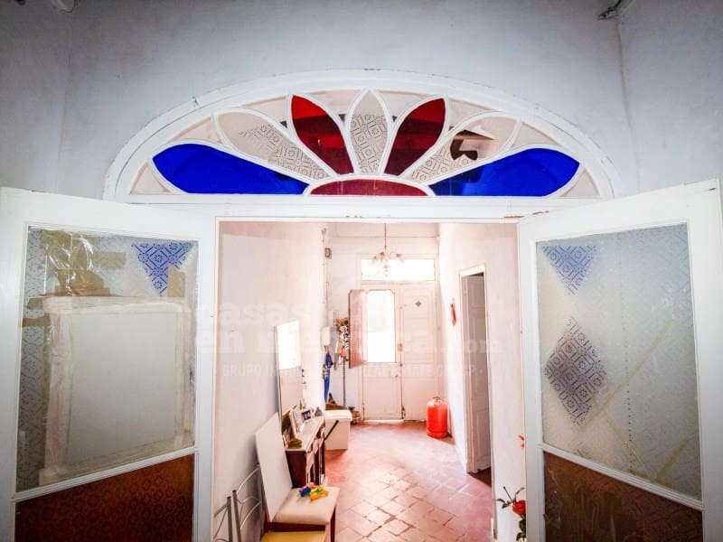 6 bedroom Townhouse for sale in Mahon / Mao - € 685,000 (Ref: 9131935)