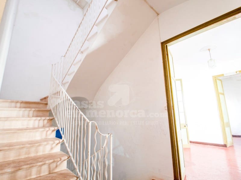 6 slaapkamer Huis te koop in Mahon / Mao - € 685.000 (Ref: 9131935)