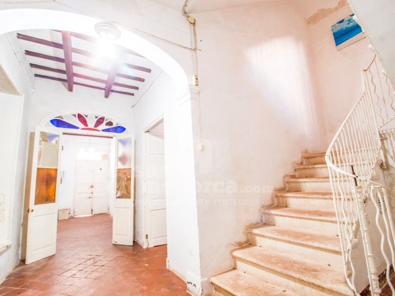 6 slaapkamer Huis te koop in Mahon / Mao - € 685.000 (Ref: 9131935)