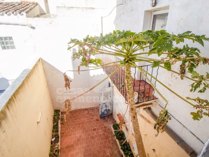 6 slaapkamer Huis te koop in Mahon / Mao - € 685.000 (Ref: 9131935)