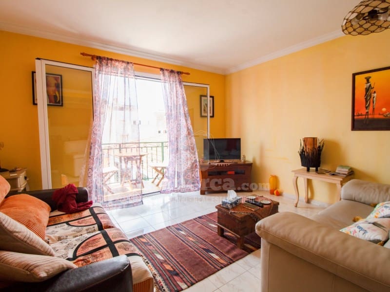 3 quarto Apartamento para venda em Es Castell com piscina - 330 000 € (Ref: 9141563)