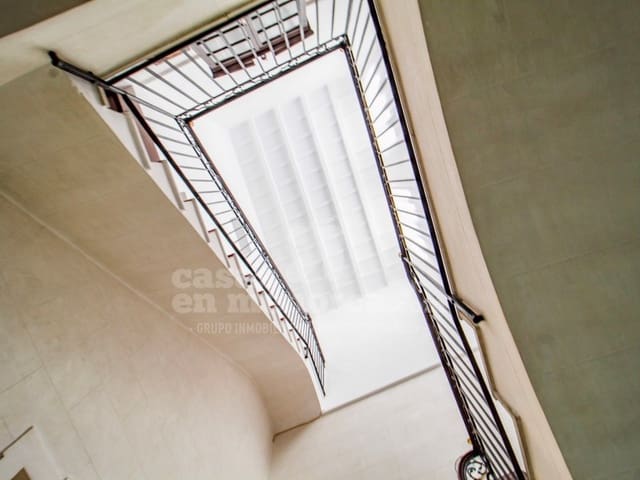 4 bedroom Townhouse for sale in Mahón / Maó - € 750,000 (Ref: 9154331)