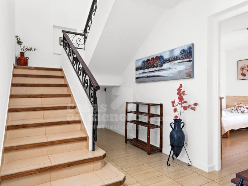 4 soveværelse Villa til salg i Cala Blanca med swimmingpool - € 1.260.000 (Ref: 9154332)