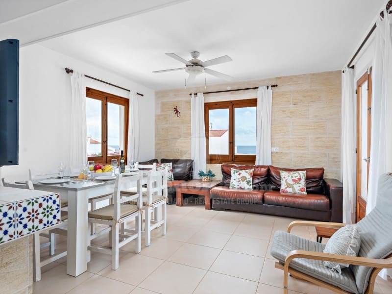 4 soveværelse Villa til salg i Cala Blanca med swimmingpool - € 1.260.000 (Ref: 9154332)