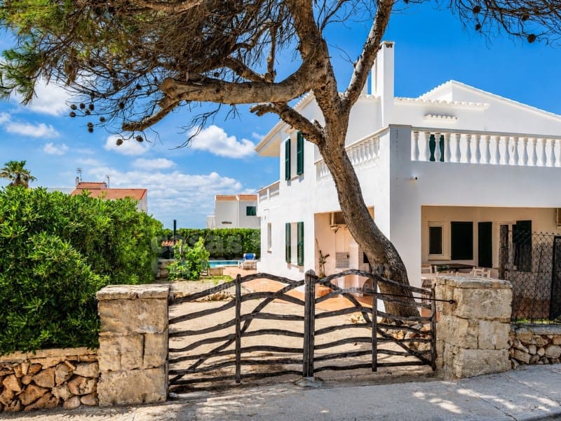4 soverom Villa til salgs i Cala Blanca med svømmebasseng - € 1 260 000 (Ref: 9154332)