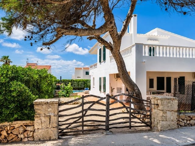 4 bedroom Villa for sale in Cala Blanca, Ciutadella de Menorca with pool - € 1,260,000 (Ref: 9154332)