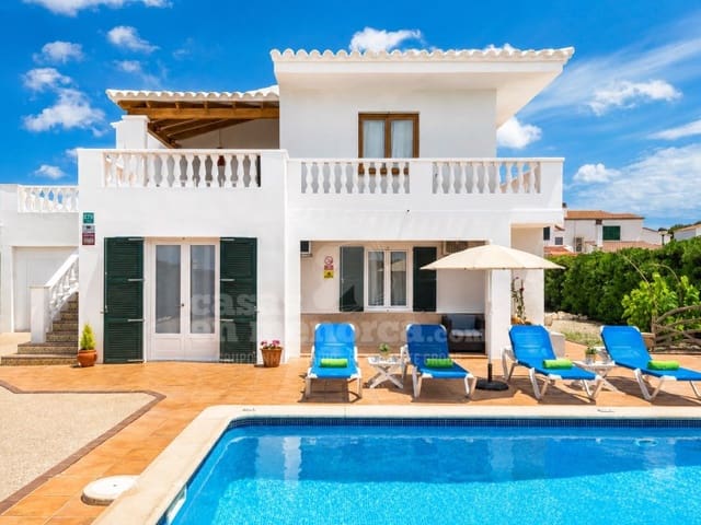 4 bedroom Villa for sale in Cala Blanca, Ciutadella de Menorca with pool - € 1,260,000 (Ref: 9154332)