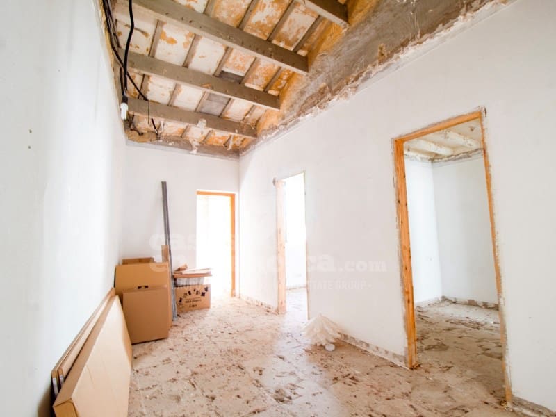 2 bedroom Townhouse for sale in Mahon / Mao - € 215,000 (Ref: 9159900)