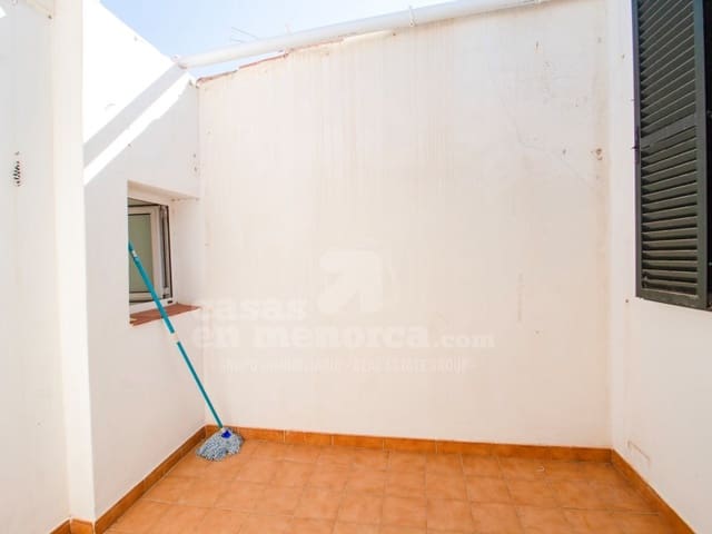 2 quarto Casa em Banda para venda em Mahón / Maó - 215 000 € (Ref: 9159900)