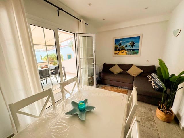 2 soverom Leilighet til salgs i Ciutadella de Menorca med svømmebasseng - € 336 000 (Ref: 9164091)