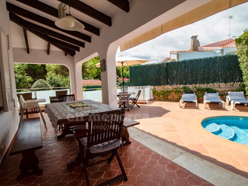 4 soveværelse Villa til salg i Punta Grossa med swimmingpool garage - € 990.000 (Ref: 9166074)