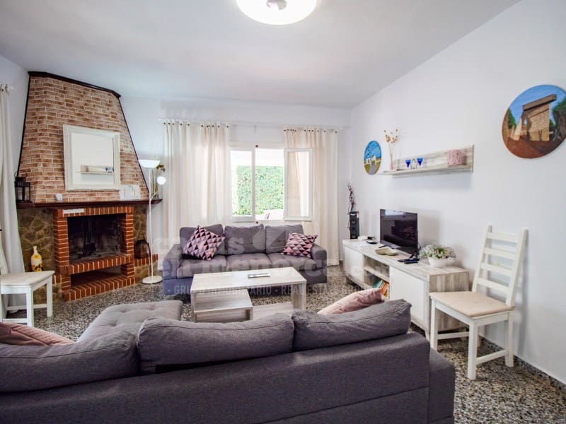 4 soveværelse Villa til salg i Punta Grossa med swimmingpool garage - € 990.000 (Ref: 9166074)