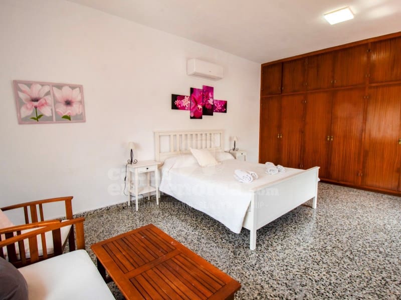 4 soveværelse Villa til salg i Punta Grossa med swimmingpool garage - € 990.000 (Ref: 9166074)