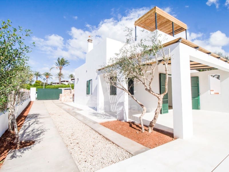 2 soveværelse Villa til salg i Alayor / Alaior med swimmingpool - € 540.000 (Ref: 9176650)