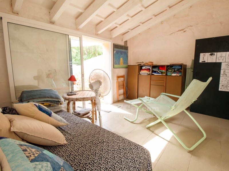 4 soveværelse Finca/Landehus til salg i Trebaluger med garage - € 1.200.000 (Ref: 9188400)