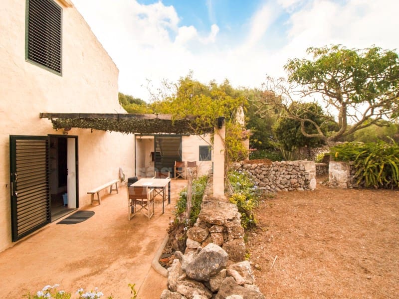 4 soveværelse Finca/Landehus til salg i Trebaluger med garage - € 1.200.000 (Ref: 9188400)