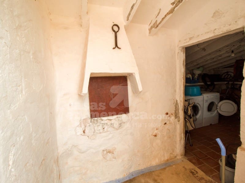 4 soveværelse Finca/Landehus til salg i Trebaluger med garage - € 1.200.000 (Ref: 9188400)