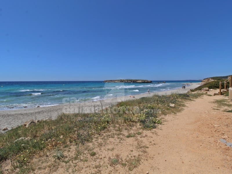 Byhus til salg i El Migjorn Gran / Es Migjorn Gran - € 950.000 (Ref: 9196164)