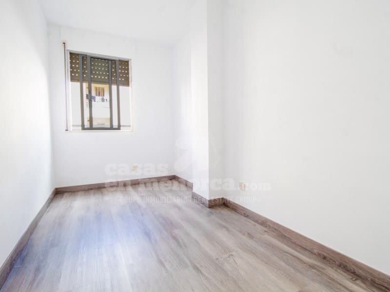 3 soveværelse Lejlighed til salg i Mahon / Mao - € 315.000 (Ref: 9204814)