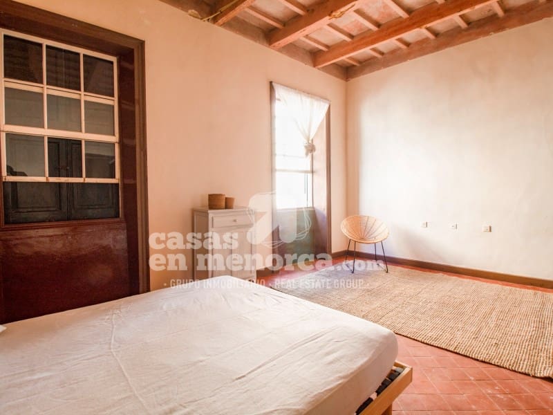 5 soveværelse Byhus til salg i Mahon / Mao med garage - € 800.000 (Ref: 9220333)