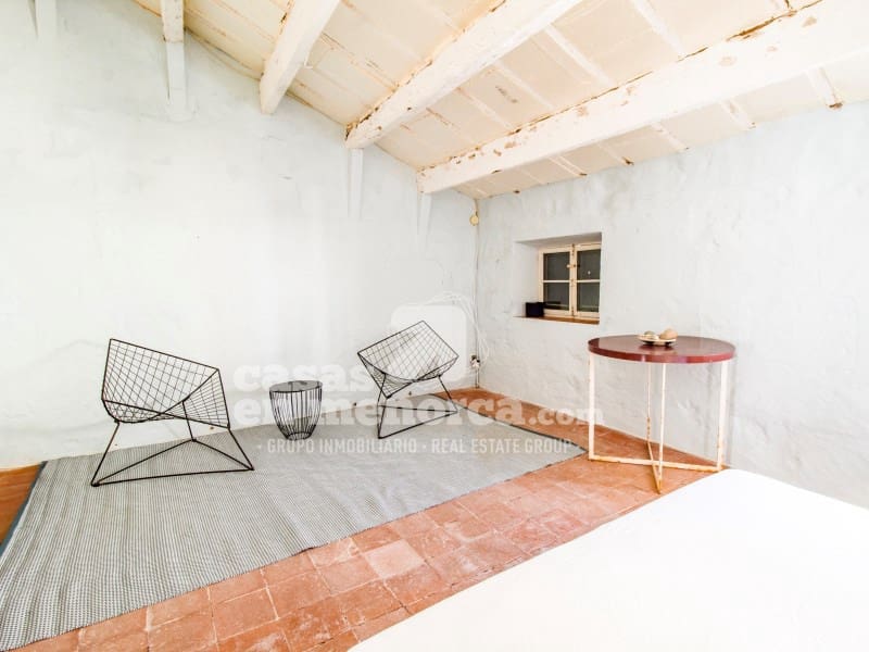 5 soveværelse Byhus til salg i Mahon / Mao med garage - € 800.000 (Ref: 9220333)