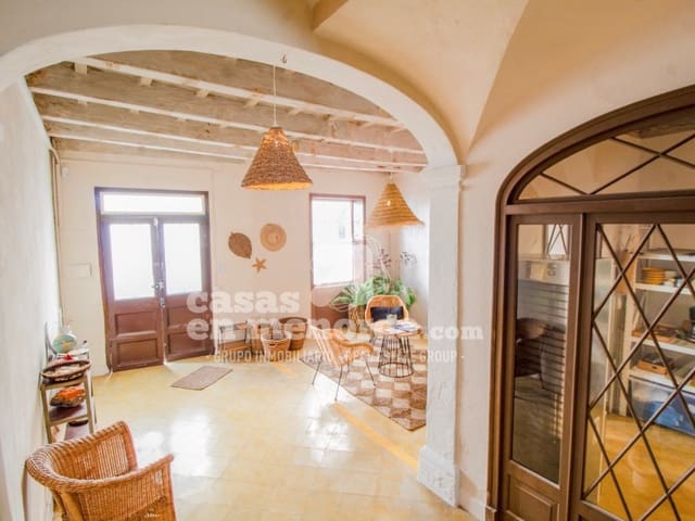 5 soveværelse Byhus til salg i Mahón / Maó med garage - € 800.000 (Ref: 9220333)