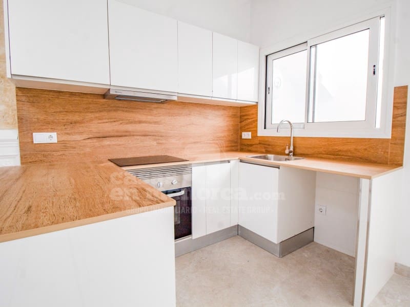 2 bedroom Townhouse for sale in Mahon / Mao - € 350,000 (Ref: 9227006)