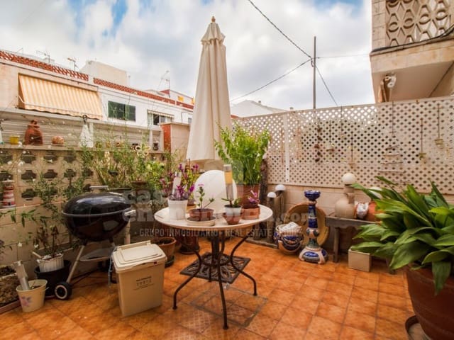 5 bedroom Townhouse for sale in Es Castell - € 615,000 (Ref: 9228837)