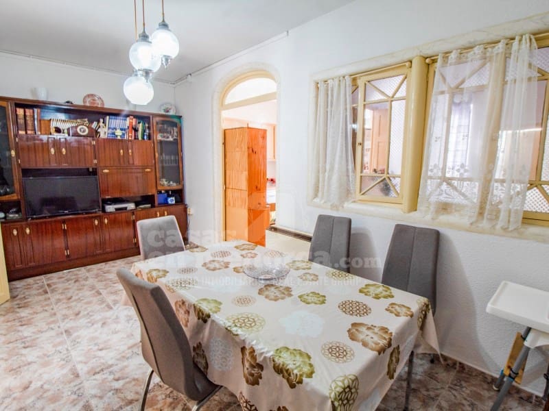 3 soveværelse Byhus til salg i Mahon / Mao - € 295.000 (Ref: 9232860)