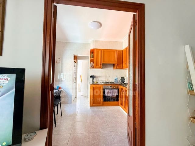3 chambre Appartement à vendre à Es Castell - 300 000 € (Ref: 9285074)