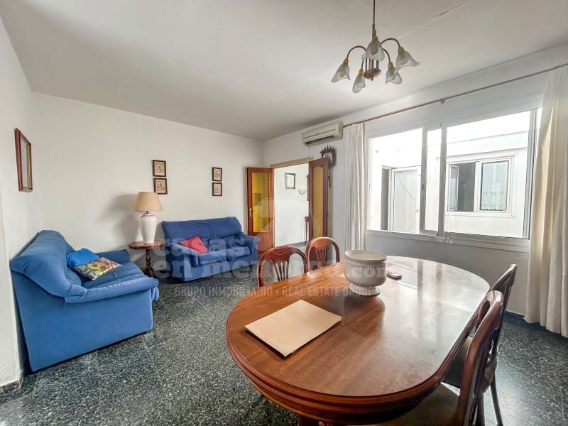 3 soveværelse Byhus til salg i Ciutadella de Menorca med garage - € 680.000 (Ref: 9285075)