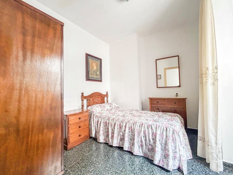 3 soveværelse Byhus til salg i Ciutadella de Menorca med garage - € 680.000 (Ref: 9285075)