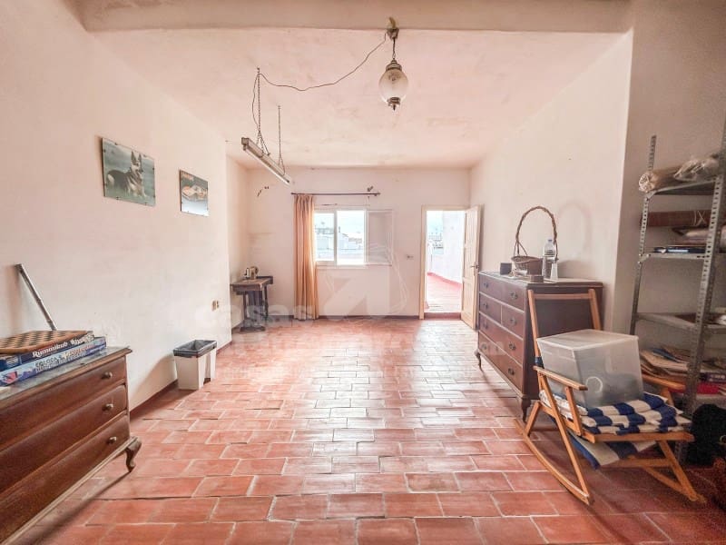 3 soveværelse Byhus til salg i Ciutadella de Menorca med garage - € 680.000 (Ref: 9285075)