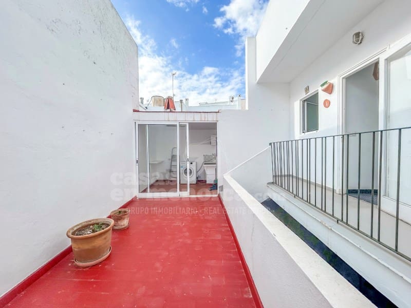 3 soveværelse Byhus til salg i Ciutadella de Menorca med garage - € 680.000 (Ref: 9285075)
