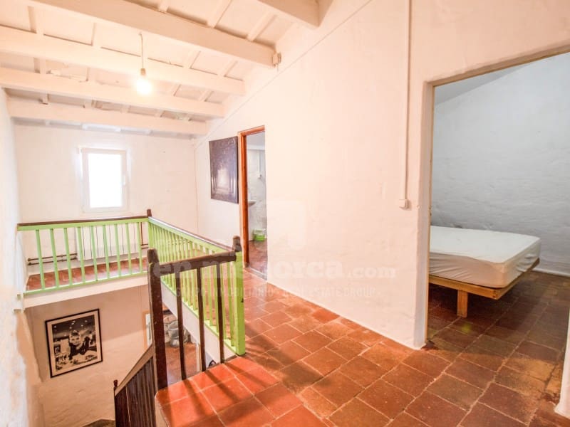 6 bedroom Townhouse for sale in Mahon / Mao - € 585,000 (Ref: 9285077)