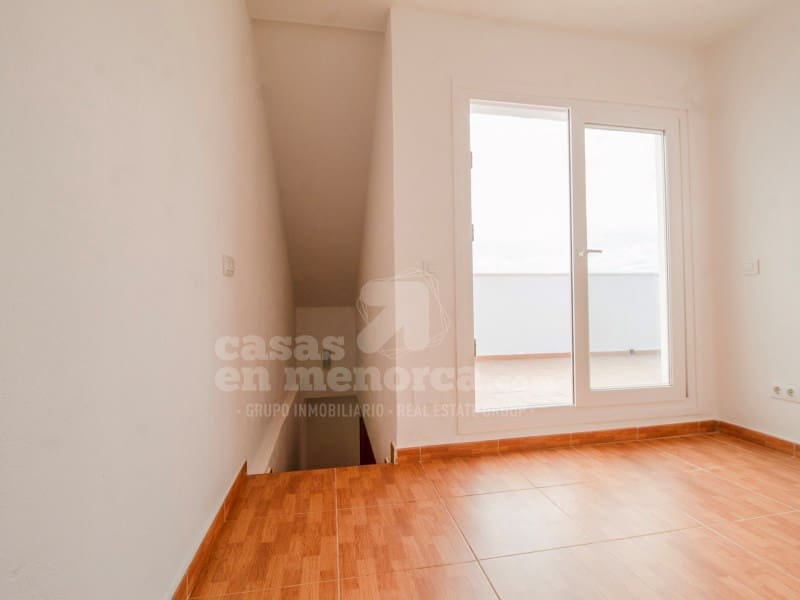 2 soverom Leilighet til salgs i Mahon / Mao - € 285 000 (Ref: 9291277)