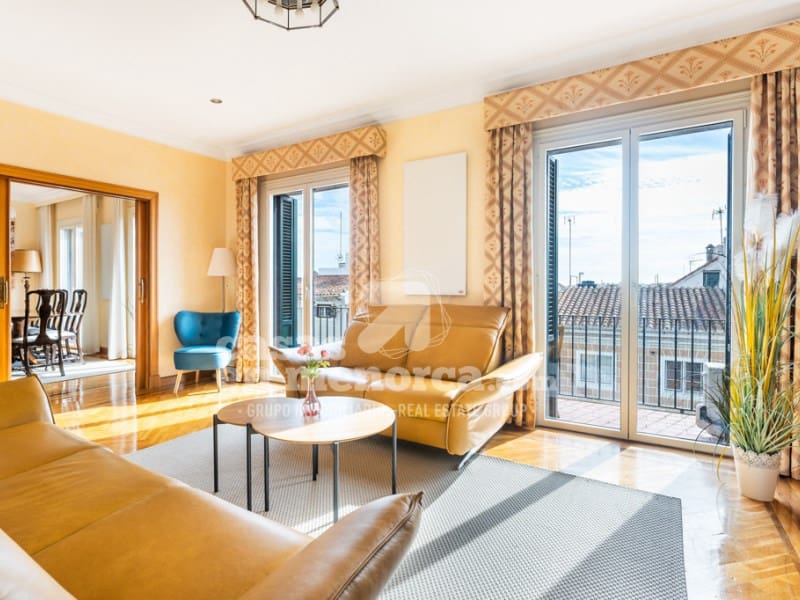 2 soveværelse Penthouse til salg i Mahon / Mao - € 650.000 (Ref: 9303504)