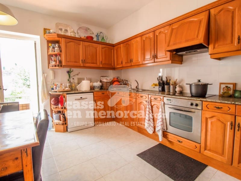 4 soverom Leilighet til salgs i Mahon / Mao med garasje - € 595 000 (Ref: 9312605)